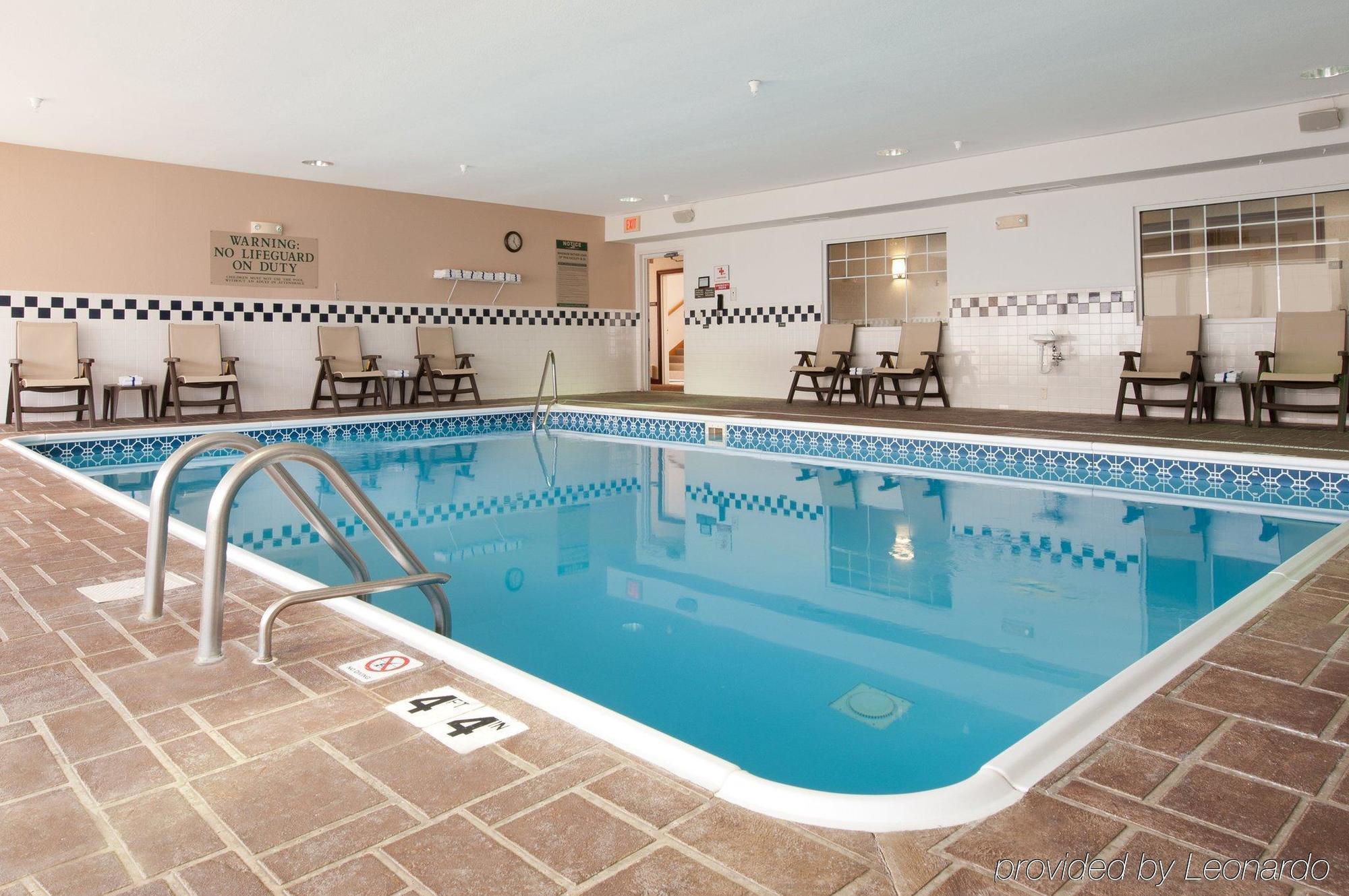 Country Inn & Suites By Radisson, Champaign North, Il Εξωτερικό φωτογραφία